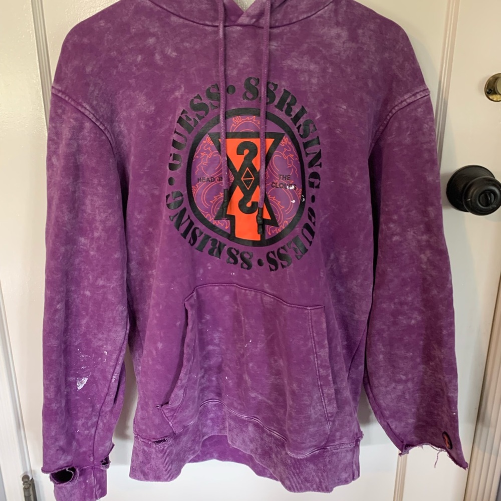 GUESS RISSING Purple Hoodie🌺